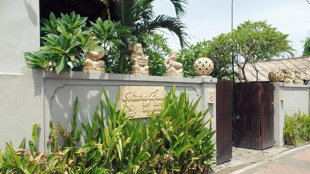 Matra Bali Surf Camp Pensión Canggu Exterior foto
